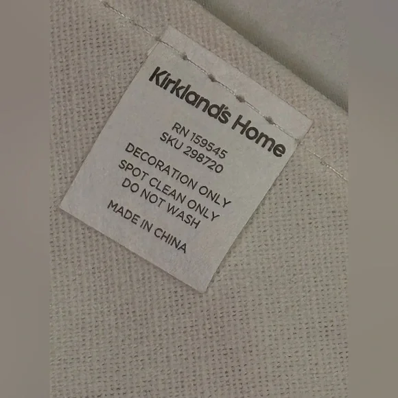 Kirkland’s Home Christmas Collection Festive Gingerbread Pet Bandana 26x12 - Picture 7 of 7